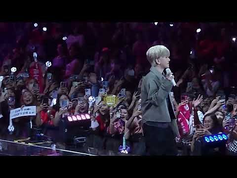 Full Set of EXO Baekhyun at Overpass in Manila 230611