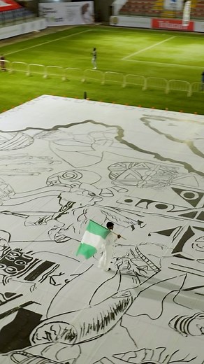 Guinness World Records on Instagram: "Largest drawing by an individual ✍️🎨 1,004.7 m² (10814.5 ft²) by Fola David-Tolaram 🇳🇬 #guinnessworldrecords #officiallyamazing #art #drawing"