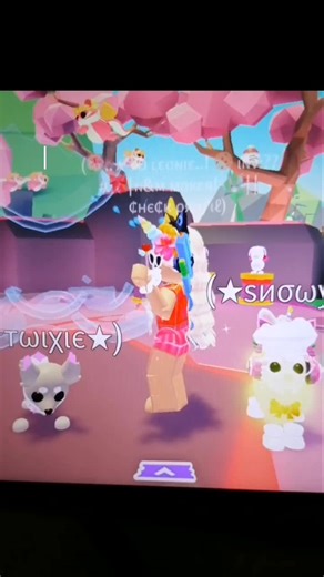 Sry my lag ist real... :/ #adoptme #spring #cute #easter