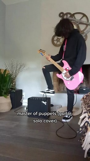 Hello Kitty Electric Guitar Covers and Guitar Solo: Master of Puppets
