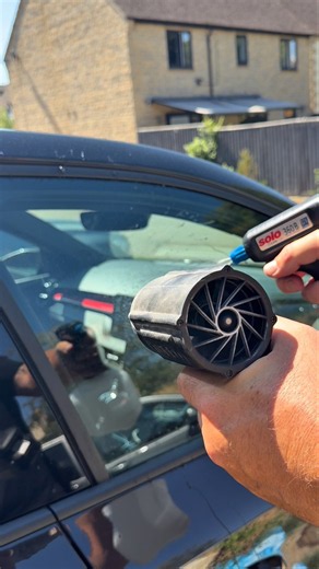 How To Clean Glass! Satisfying ASMR Glass Cleaning 🧼 #satisfyingvideo #detailing #carcleaning #asmr