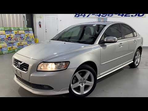 2009 Volvo S40 T5 AWD R-Design! 1 Owner! Clean Carfax! Low miles!