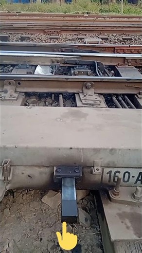 How Auto Line Change and Train Coupling Work in Railways#short #youtubeshorts #shortviral#getshortsv