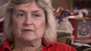 In an attempt to save her husband from being taken from their home, Linda agrees to work with a team of experts. | Hoarders on A&E