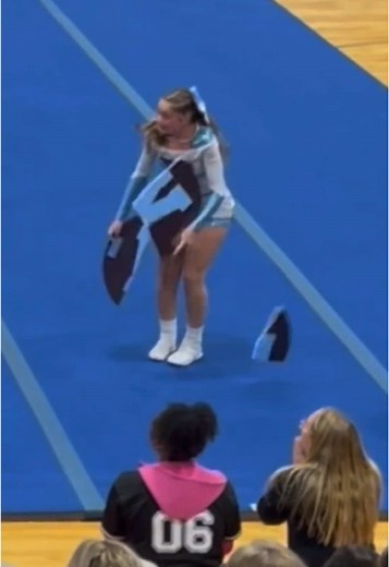 Double Up Your Signs for Cheer Competitions