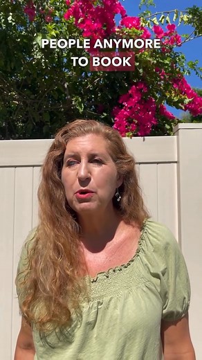 Singing Without an Instrument: Overcoming Performance Anxiety - Feeling held back by not being able to play an instrument? I’ve been there! Even though I had taken five years of piano lessons, I still felt like I could never perform while both singing and playing. #singersongwriter #musicians #instruments #piano | Profitable Musician | Facebook