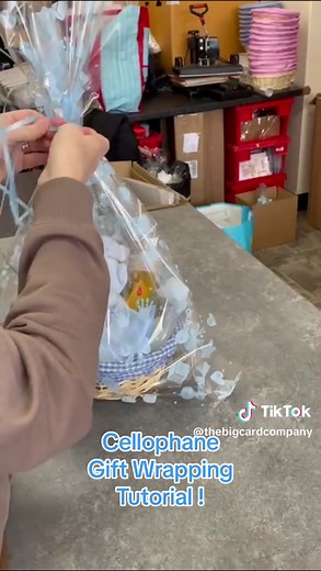 Cellophane Gift Wrapping Tutorial
