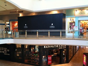 Apple prepares for first Microsoft store by updating its own | AppleInsider