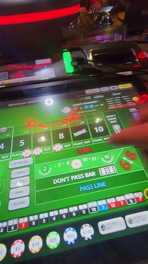 trying a not good Iron Cross on bubble craps