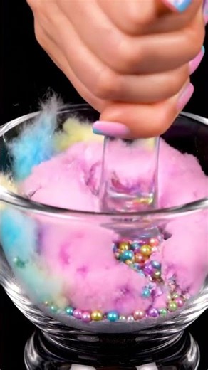 Soft pops… delicate rustle… blissful crunch. #oddlymesmerizing #odlysatisfying #satisfyingasmr