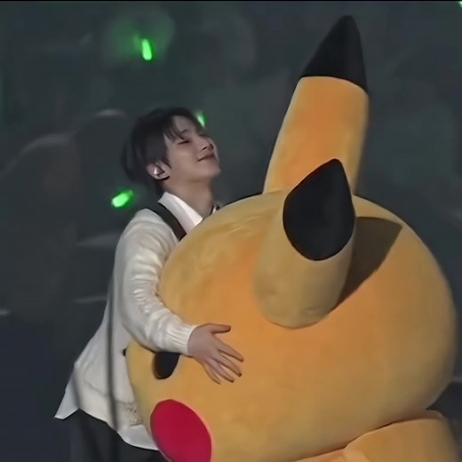 this is so cute 🥹🤏🏻. #sunoo #enhypen