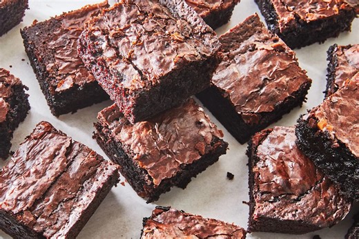 Alton Brown Swears By This Unexpected Step For Better Brownies