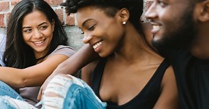 7 Insane Ways Guys Change Their Behavior Around Women, According To Science