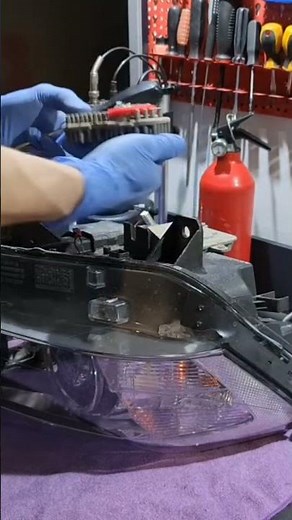 Bmw headlight module replacement