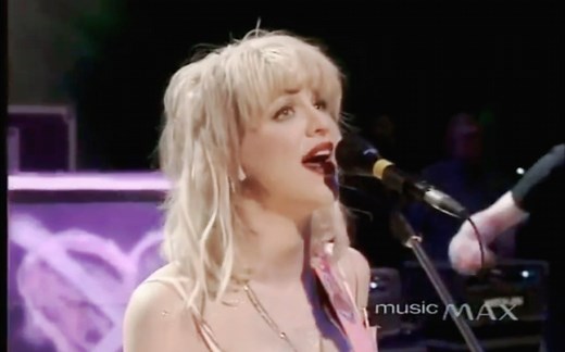 hole-doll parts live 1995