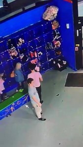 *** edited to add *** The subjects have been identified. Thank you for your assistance. KPD is asking for your help in identifying the two subjects in this video who were involved in a theft at Nova Trampoline Park on 3/8 at around 7pm. A pair of Nike shoes and cash were stolen from one of the property bins. With any leads or information, please contact Ptl. Kramer at (937)296-2555, reference report #25-011296. | Kettering Police Department