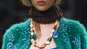 Break Out Your Puka Shell Necklace: Cheesy ’90s Jewelry Is Back