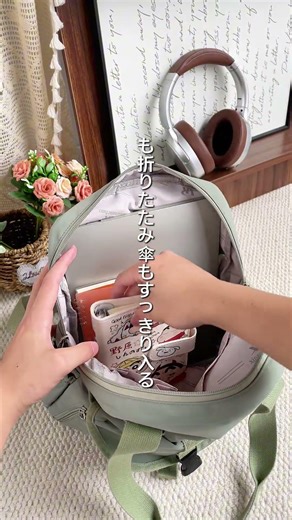 このバックパックはとても実用的です！最も重要なのは、価格が安くて使いやすく、通勤や旅行に欠かせないバッグです！
