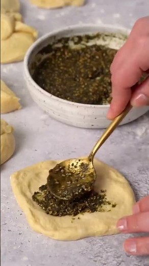 Za’atar Challah Pull-Apart Bread