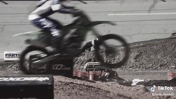 Understanding Compound Fractures in Tibia and Fibula