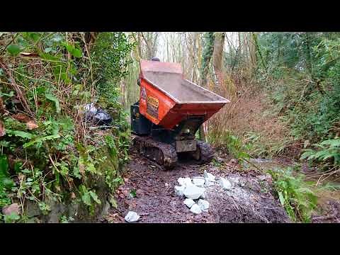River gabion installation Part 1 - 'gabion mattress'