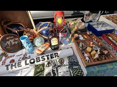 Setting Up and Selling at The Flea Market!