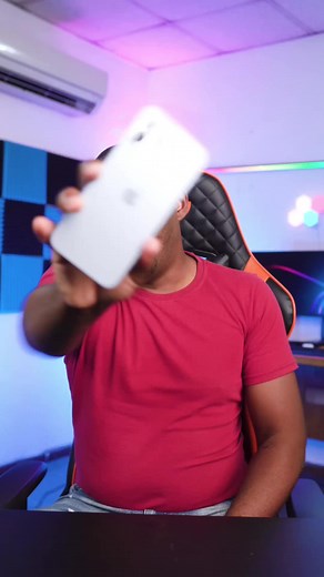 Here's how to download videos from Instagram, YouTube, Twitter on your iPhone. #iphone #iphone13 #iphone13pro #iphone13promax #iphonetips #iphonetipsandtricks #smartphonetips #smartphone