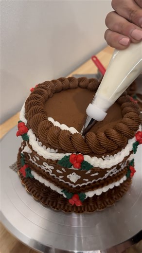 1.2K views · 26 reactions | When the cake looks as good as it tastes  Available for preorder at the link in our bio!!! This is a vanilla cake with chocolate frosting - cozy cottage theme 癩 #cozycottagecake #gingerbreadcake #cakedecorating | Tiverton Bakeshop | Facebook