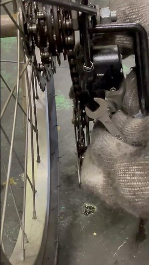 Installing a Shifter Cable on a 6-Speed Rear Derailleur