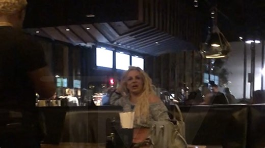 Britney Spears Seen Having Bizarre Meltdown at LA Restaurant after Customers Start Taking Her Photos, Prompting Husband to Storm Out [WATCH]