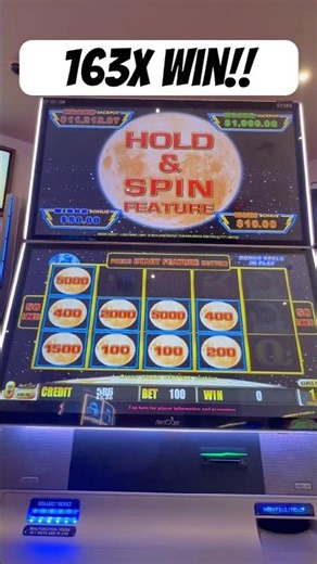 Big Balls Drop On Moon Race‼️#midwestslots #casino #slots #gambling #hardrockcasino #lightninglink