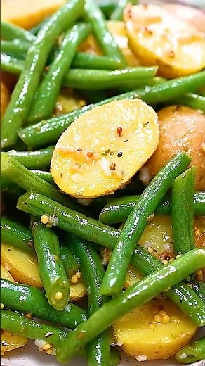 warm potato and green bean salad (so cozy & delicious) 🥔