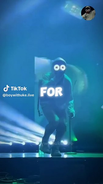 Toxic Live Performance by BoyWithUke