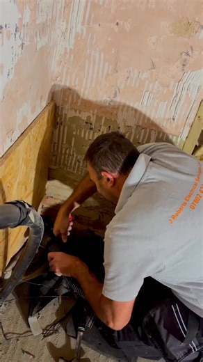 How To Install 100amp Sub Main Like A Pro #how #howto #electric #electrician #building #main #cable #build | Db builders Sussex LTD