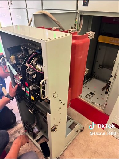 Understanding 11kV VCB Systems for Electrical Professionals