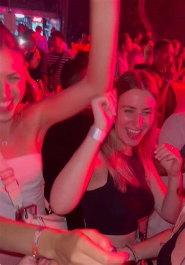 Experience the Best Malta Nightlife and Parties