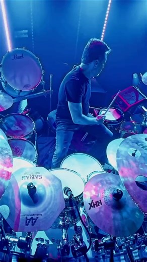 Catch Chad’s full drum solo more exclusive content inside 311 Nation. Join now and score a poster & 7” vinyl! Link in stories 🔥 https://311.com/pages/311-nation🎥 Gentle Giant Digital | 311