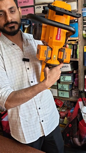 Ditch the petrol and electric chainsaws! INGCO Cordless Battery Chainsaw | Original Review & Unbo...