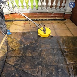 152K views · 299 reactions | EPIC Pressure Washing Deep Clean | Flawless Cleaning services | Facebook