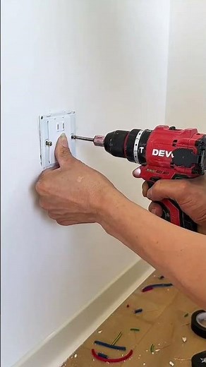Installing Wall Power Outlet With Proper Wire Connections