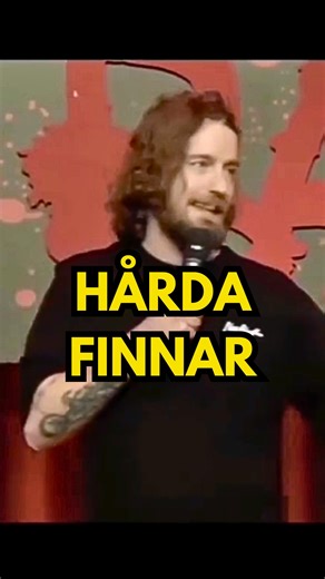 @nissehallberg står upp för Finland 💪🇫🇮 😂 Vill du se Nisse live? Missa inte honom på RAW-scenen i vinter och vår👇 📍 Stockholm: 7 & 14 feb, 28 mar, 24 apr, 9 maj 📍 Malmö: 30 jan 📍 Göteborg: 25 apr Biljetter via länken i bion 🎟️🔥 #rawcomedyclub #rawcomedy #nissehallberg #standup #svenskstandup #humor | RAW comedy club