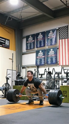 Graciano Rubio, CFA, CFP® on Instagram: "Move in space with minimum waste and maximum joy by heading over to @barbellapparel for their sale on joggers. Use code “WSW” for a free hat on orders over $99."