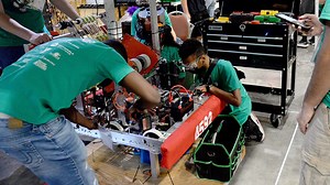 Broward Students Win Robotics Competition, Move On To Nationals