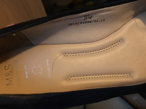 Shoe Sizing in a Crossdressing Context