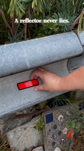 Geocaching on Instagram: "😎 The future is bright when you geocache 😎 Have you found many reflector geocaches? Video: The camera is focused on a reflector placed on a guard rail. A hand reaches in and grabs the reflector off the guardrail and removes the cover, exposing the log sheet hidden inside. The geocacher replaces the cover and puts the reflector back on the guardrail. #geocaching #geocache #geocacheusa #usa #geocachingadventures #getoutside #naturelover #outdooradventure #tricky #fyp"