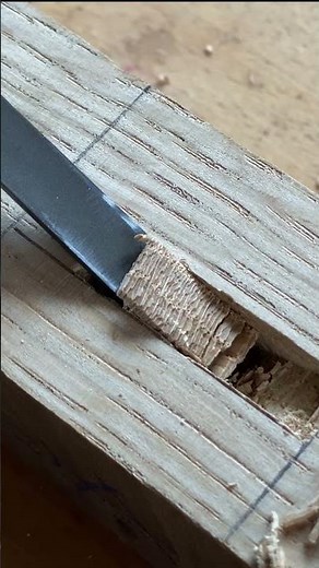 Cutting a Mortise with a Chisel, quick and satisfying