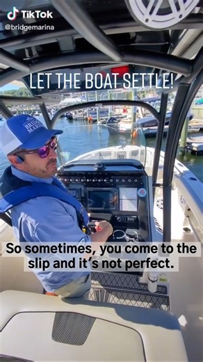 Boat Docking Reminder: Let the boat settle #boating #learntoboat #boatingtips #tips #yourbridgetoboating #BOAT #lakehopatcong #highlandsnj #bridgemarina | Bridge Marina, Inc.