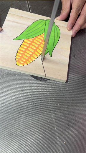 Watch Wood Cut in Slow Motion 🇺🇸 | Relaxing ASMR Slow and steady. Perfect cuts for total relaxation. 🎧 #asmr #relaxing #calming #satisfyingart #satisfyingprocess