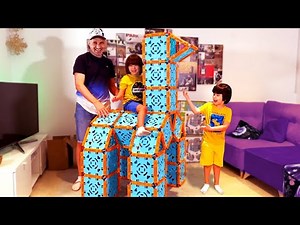 Dani y Evan construyen un BRAQUIOSAURIO con FEBER BUILD ON