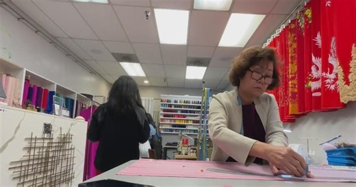 San Jose shop makes traditional Vietnamese dresses for Tết festivities